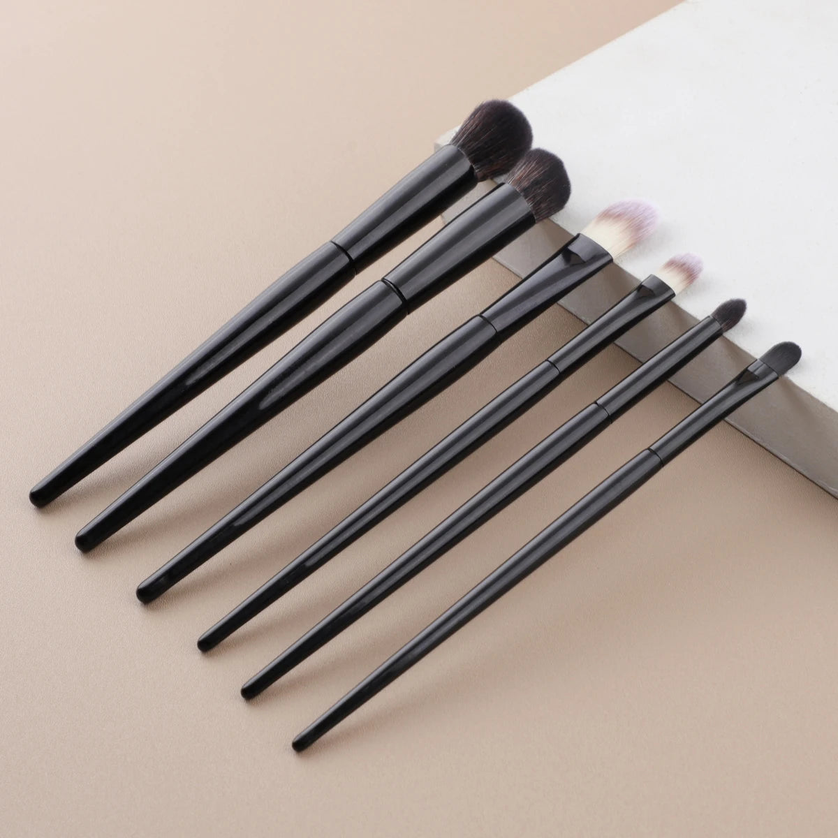 HMU Wholesale 2023 Hot Sale Vegan 5pcs Custom Logo Black Liquid Foundation Brush Set for Make up Foundation easy-shop-bay